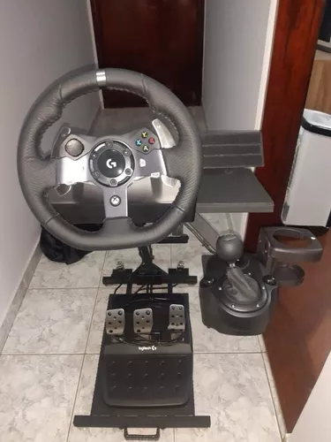 Volante Logitech G923 com pedal + Câmbio Driving Force Shifter para PS5 PS4  PS3 e pc em Promoção na Americanas