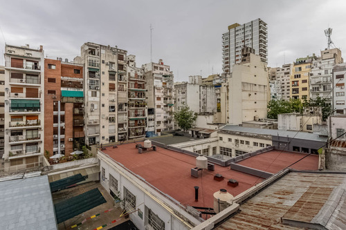 2 Amb. En Recoleta Funcional Con Excelente Conectividad
