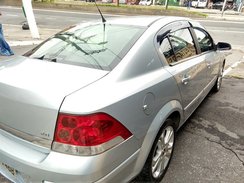 Chevrolet Vectra 2.0 Elegance Flex Power Aut. 4p 2011