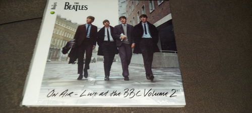 Cd Duplo The Beatles - On Air - Live At The Bbc Volume 2