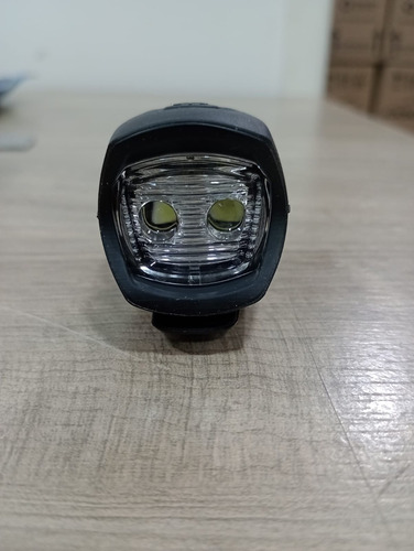 Capacete Ciclismo Absolute Wild Flash + Farol Absolute Jy320