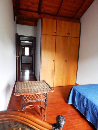 Imagen 24 de 30 de Hermoso Chalet 5 Ambientes
