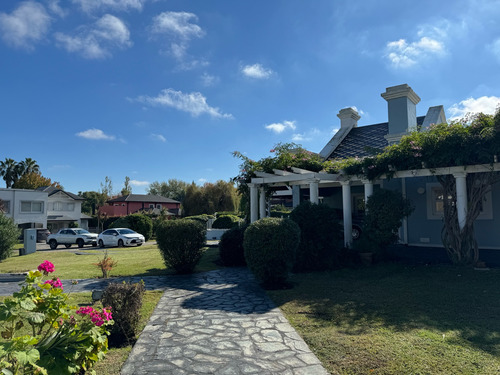 Venta De Terreno En Country San Facundo, La Plata.