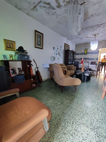 Lisbeth Garcia Vende Casa En Santa Rosa, Maracay