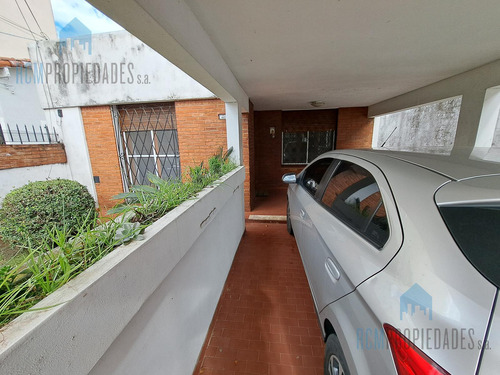 Ph En Venta Con Jardin Y Cochera