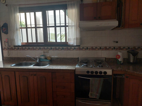 Venta De Duplex 3 Amb En Ramos Mejia C/patio