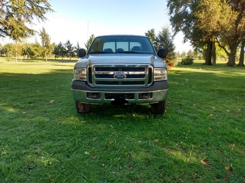 Ford F100 Duty Xlt 4x4 - 2011