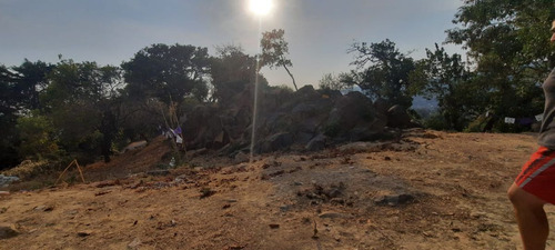 Oportunidad Única : Terreno De 2,000 Metros En La Mejor Zona De Pipioltepec