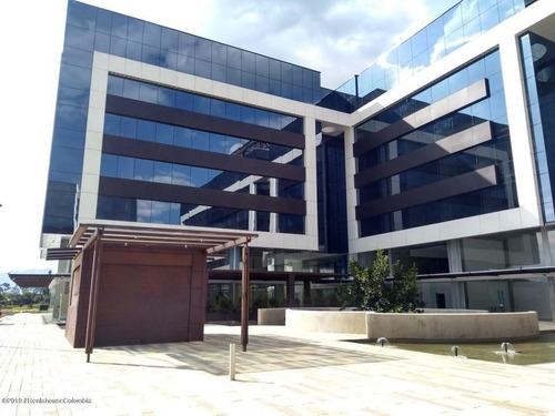 Imagen 1 de 18 de Arrienda Comercial En Calahorra(cajica) C.m 23-88