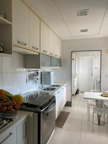 Imagem 17 de 27 de Apartamento 4/4 A Venda No Itaigara - Ap00037 - 70325159