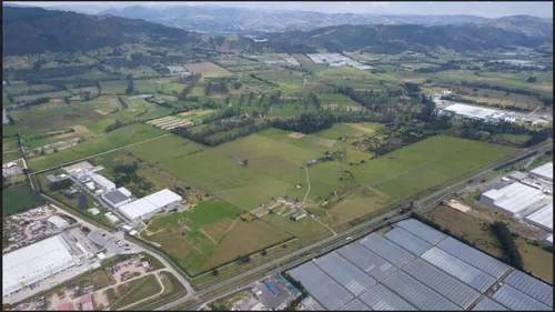 Lote En Arriendo/venta En Vda. San Martín. Cod A1030122