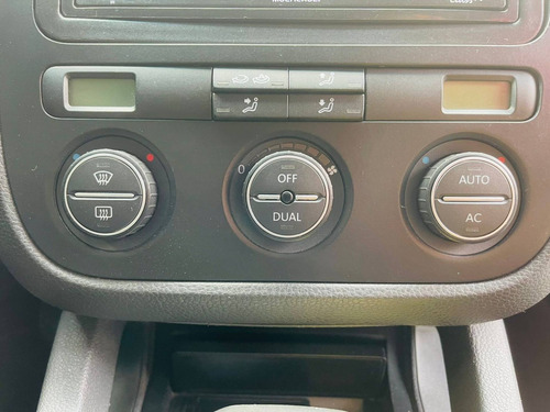 Imagem 12 de 15 de Volkswagen Jetta 2.5 I 20v 170cv Gasolina 4p Tiptronic