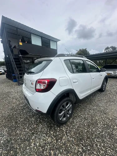 Renault Stepway 1.6 Expression / Zen