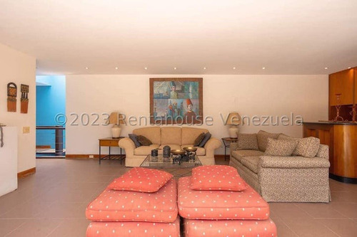 Pent House En Venta 24-18605 En Altamira