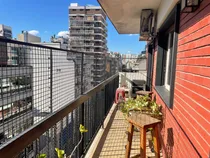 Comprar Excelente Ubicacion 2 O 3 Dormitorios Todo Luz Externo  Balcón Corrido. Cochera Opcional
