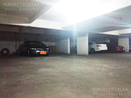 Cochera En Venta En Rosario
