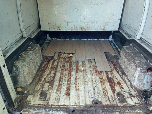 Imagen 11 de 12 de Ford Courier Furgón Oportunidad
