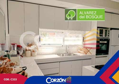 Venta De Casa 4 Ambientes En Sector Housing De Alvarez Del Bosque - Barrio Privado