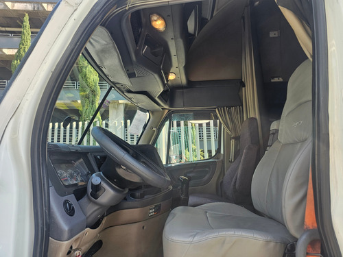 Tractocamion Freightliner Cascadia Isx Man 2016