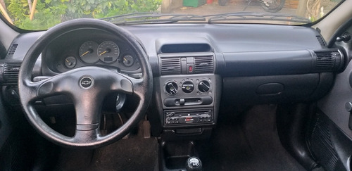 Chevrolet Corsa Classic 1.6 Gl Aa Super 2005