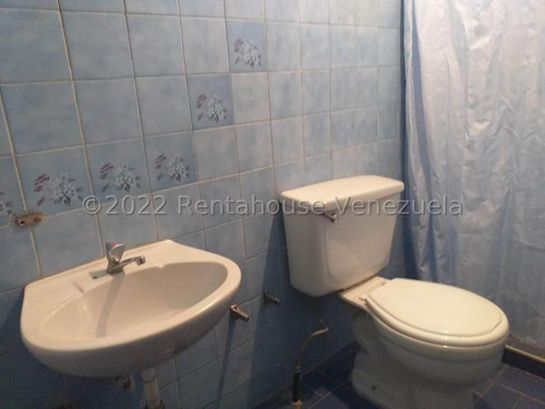 Imagen 10 de 26 de Amplia Y Comoda Casa Colonial, 04120656408 Mls 23-2219
