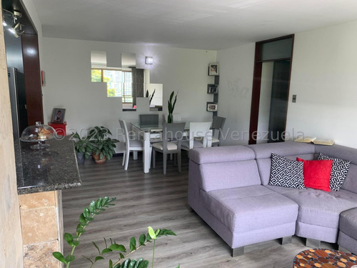 Imagen 5 de 27 de Apartamento Remodelado En Venta En La Tahona Caracas