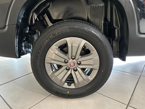 Fiat Toro 1.8 16v Freedom Flex 4x2 Aut. 4p