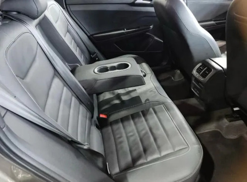 Volkswagen Taos Highline 1.4 TSI