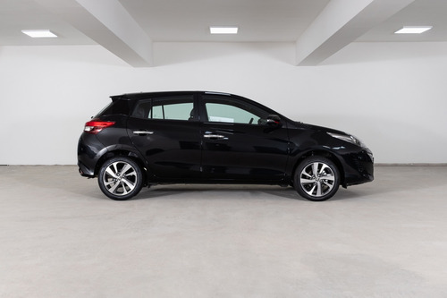 Imagen 6 de 15 de Toyota 2021 Yaris 1.5 5 Ptas S Cvt