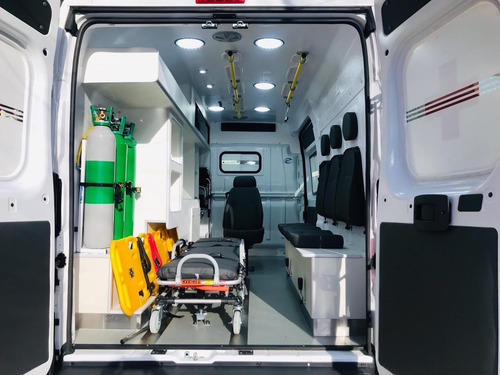 Ducato Ambulância 13m³ Uti