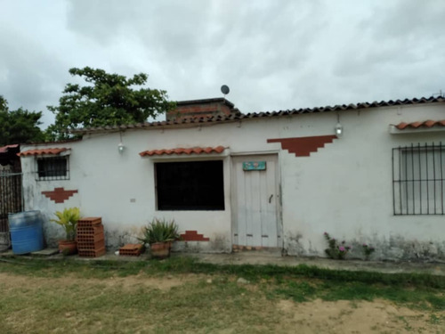 Imagen 3 de 7 de En Venta Casa Tipo Posada En Tucacas Morrocoy