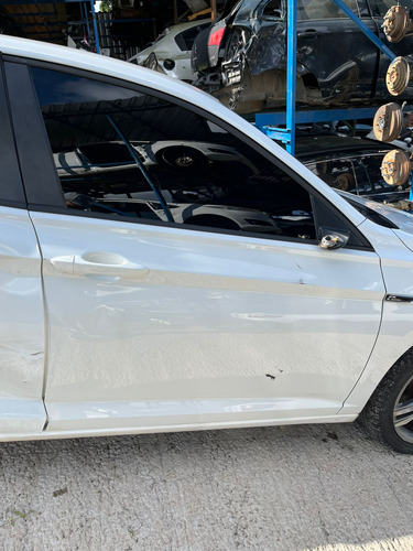 Jetta 1.4 R-line Tsi 2019 150cvs Flex Aut. - Solicite Peças