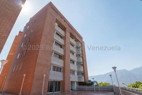 Ss: Vende Apartamento 23-26064 En Colinas De Bello Monte De 300 M2