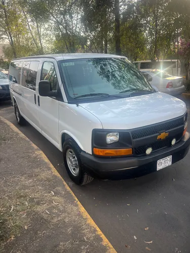 Chevrolet Express 6.0ls C 15 Pas At