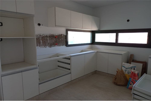 Casa A La Venta En Lar De Vieytes 2
