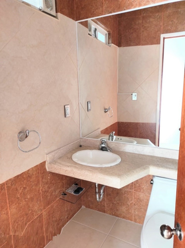 Renta Departamento Loma Dorada Amueblado Serv Incluidos