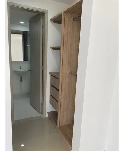 Venta Apartaestudio 37mtr2 La Flora, Norte De Cali, 12153.