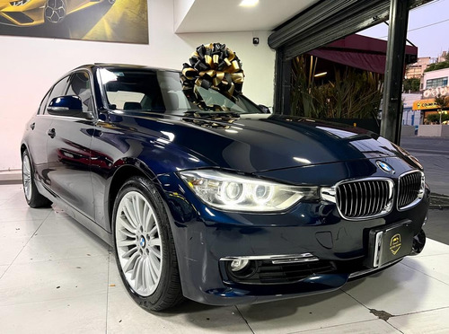 BMW Serie 3 2.0 320ia Luxury Line At