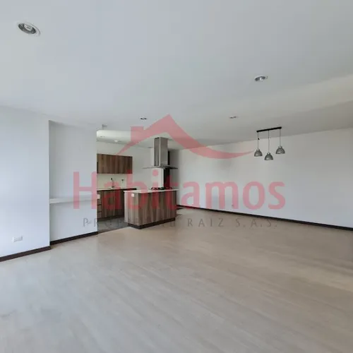 Apartamento En Venta En Envigado - El Esmeraldal Cod 68270