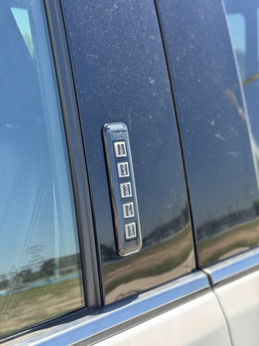 Ford F-150 5.0l V8 Lariat Luxury