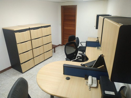 Imagen 12 de 18 de Venta Local Comercial - Oficina En El C. C. Centro Plaza Chacao