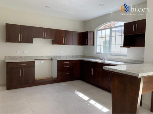 Imagen 2 de 12 de Casa Sola En Venta Fraccionamiento El Bosque Residencial