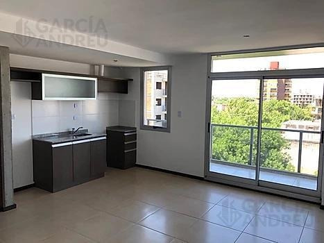 Departamento 1 Dorm 1° De Mayo Al 1800