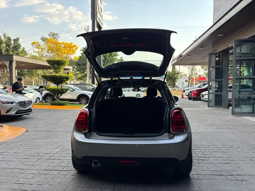Mini Cooper 1.5 Chili At
