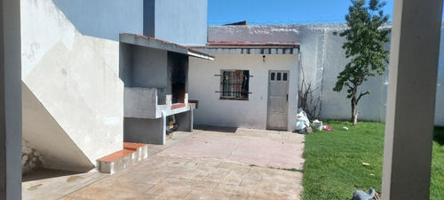 Imagen 21 de 24 de Gran Casa De 4 Ambientes Con Doble Cochera -- Nuevo Wp De Contacto 1137868438!!