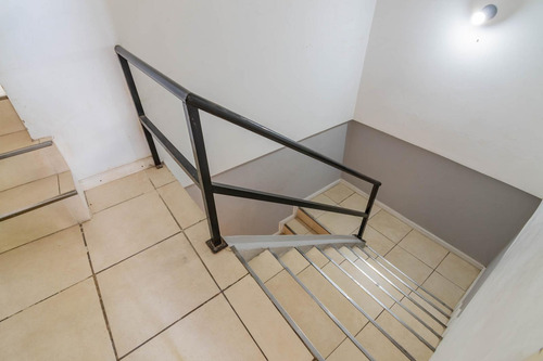 Ph En Venta 3 Ambientes Al Frente Con Jardin Y Pileta.