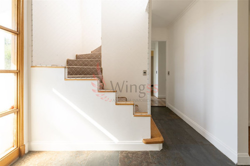 Casa En Venta De 4 Dorm. En Colina