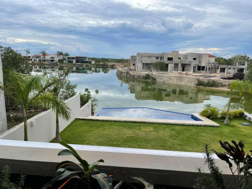 Imagen 3 de 16 de Casa En Lagos Del Sol