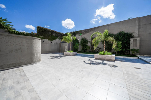 Departamento En Venta - 2 Dormitorios 2 Baños - Cochera - 95mts2 - Flores