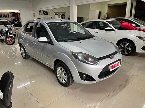 Imagem 3 de 12 de Ford Fiesta Sedan1.6flex 2012